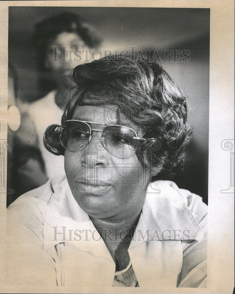 1976 Press Photo Mrs Annie Fort Bacon Dr Martin Luther King Marquette park - Historic Images