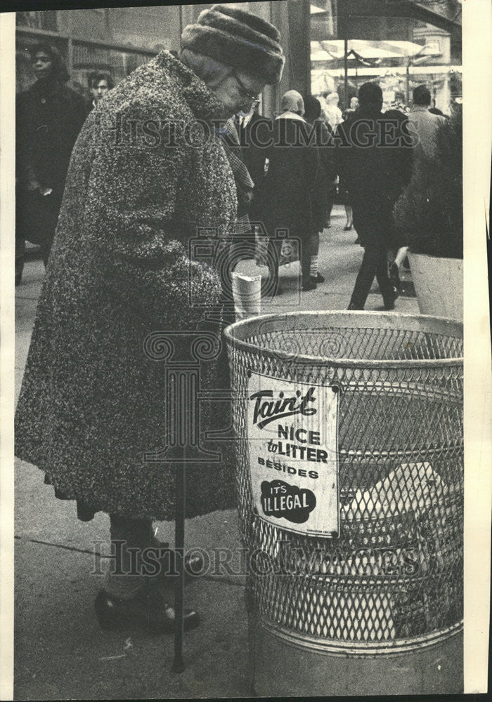 1966 Press Photo LITTER WASTE PRODUCTS - Historic Images