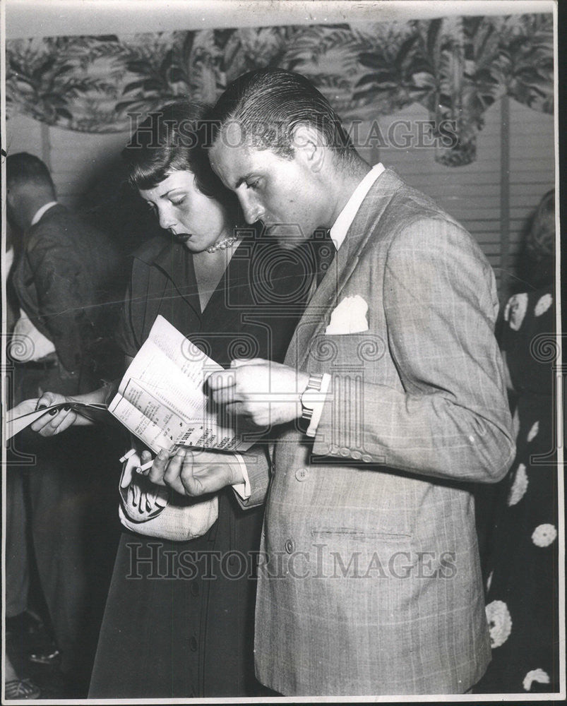 1949 Press Photo Sally Stilwell Horacio Castilla Tre Bol Argentinian Polo - Historic Images