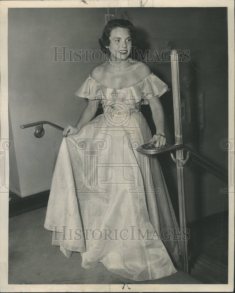 1949 Press Photo Mrs. Arnold Anderson Children&#39;s memorial Hospital - Historic Images