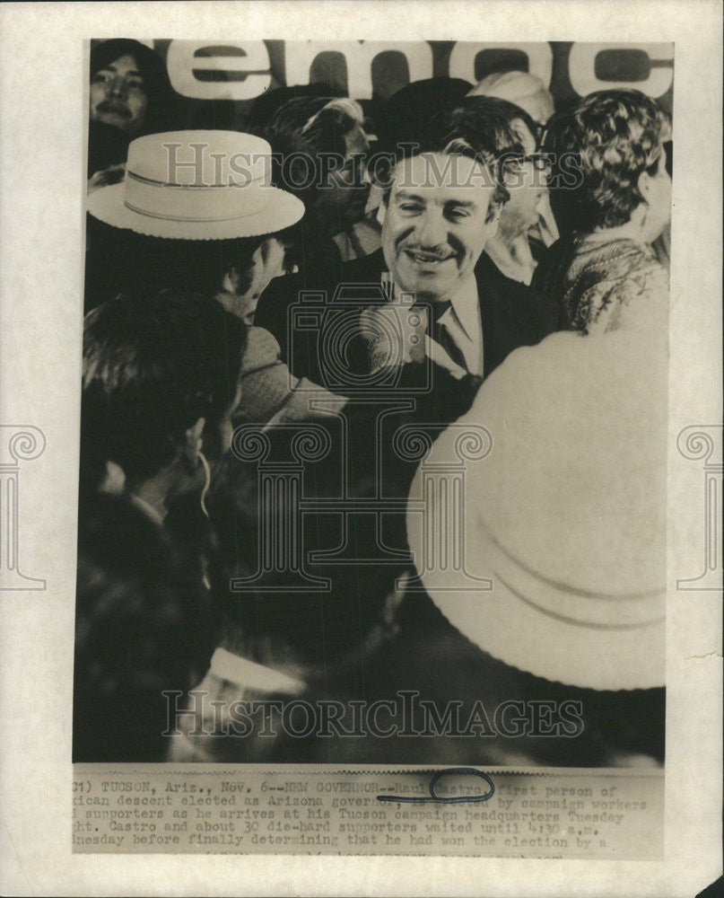 1974 Press Photo 1st Person Of African Decent Elected Arizona Gov Raul Castro - Historic Images