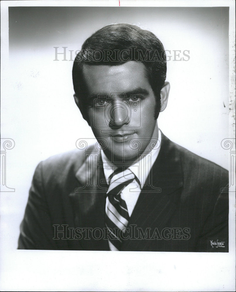 1970 Press Photo John N. Catlett WBBM/FM Chicago Radio Station Executive - Historic Images