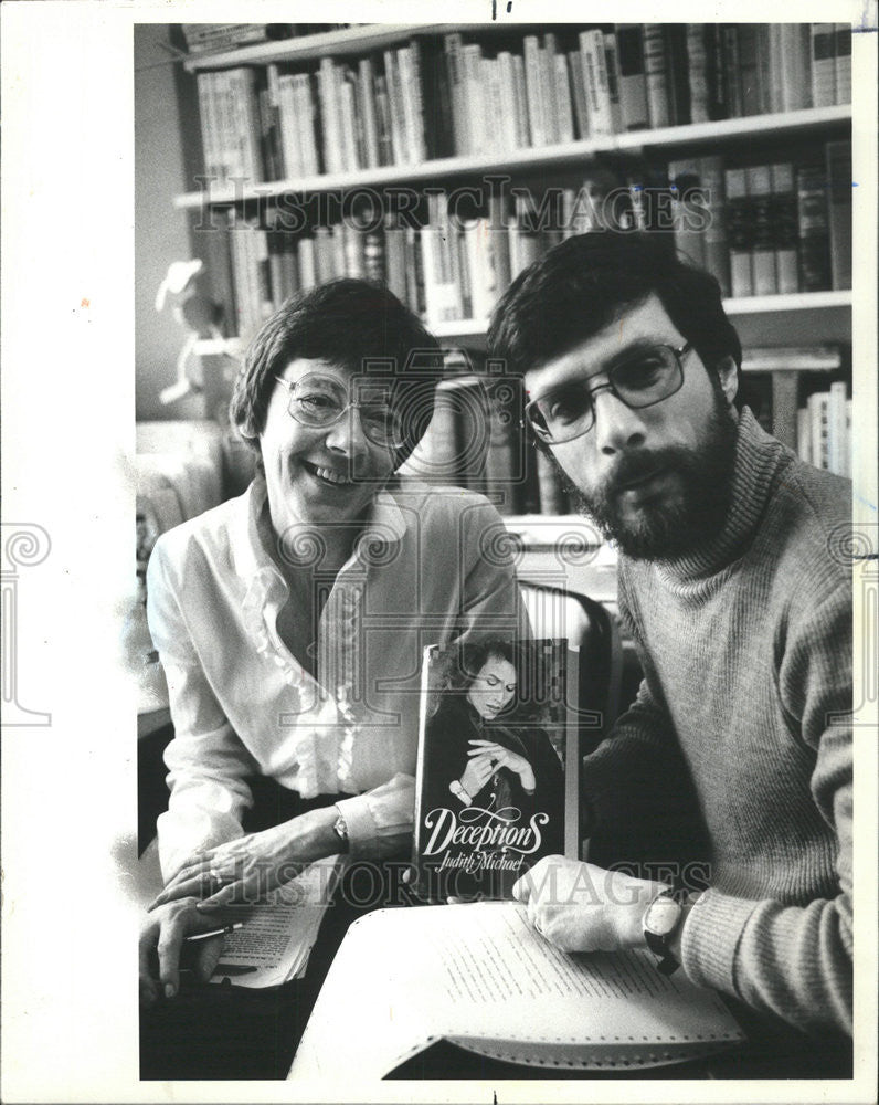 1982 Press Photo Judith Barnard and Michael Fain author &quot;Deceptions&quot; - Historic Images