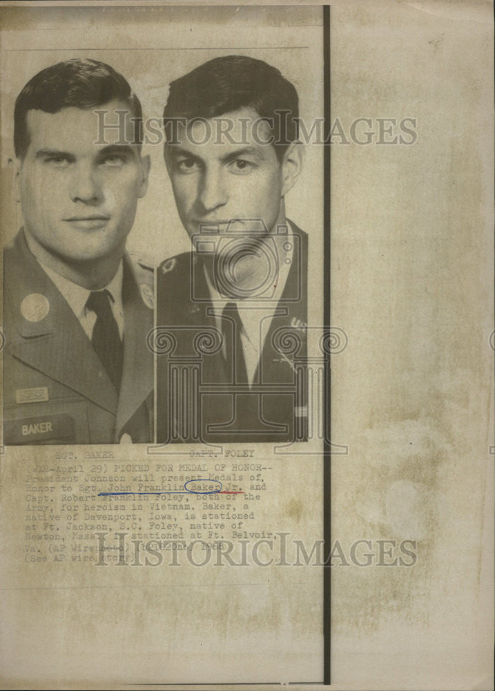 1968 Press Photo Sgt. John Franklin Baker Jr. and Capt. Robert Franklin Foley - Historic Images