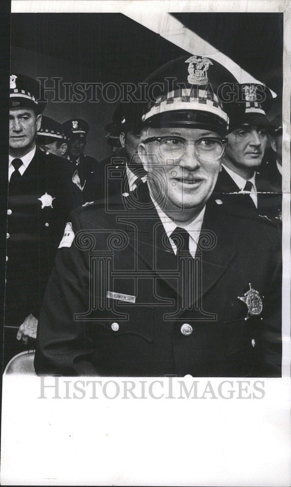 1973 Press Photo New Chicago Police Captain John O. Baker - Historic Images