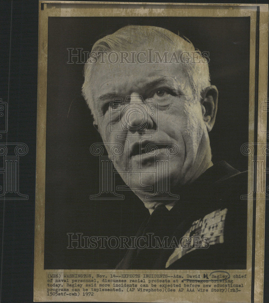 1972 Press Photo Administrator David Bagley chief Naval Personnel Pentagon - Historic Images