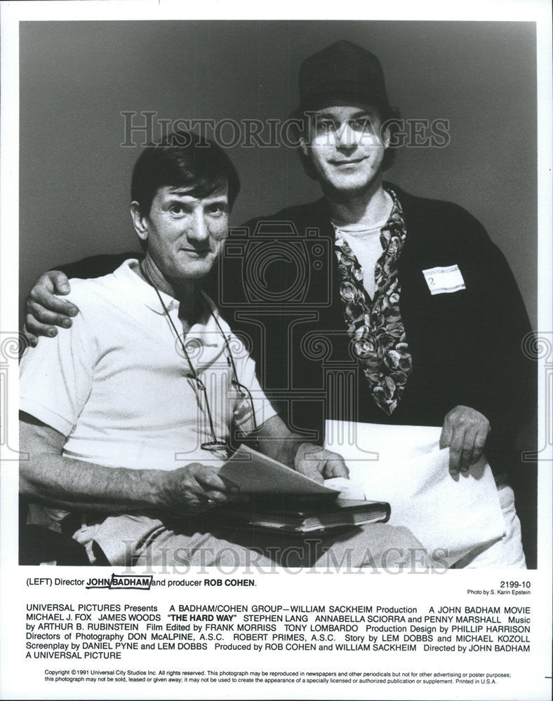 Press Photo Director John Badham Producer Rob Cohen Shooting Hard way Pose Snap - Historic Images