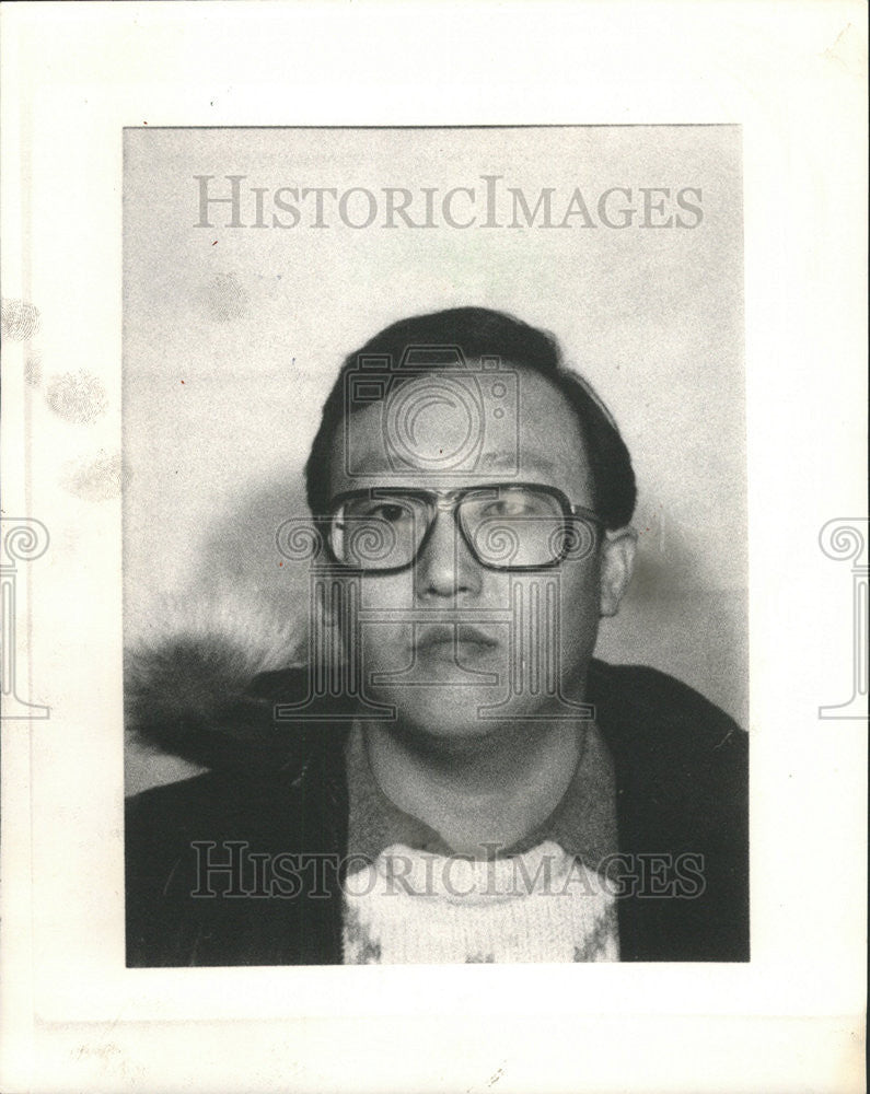 1985 Press Photo Jang Han Bae owner of the burned store - Historic Images