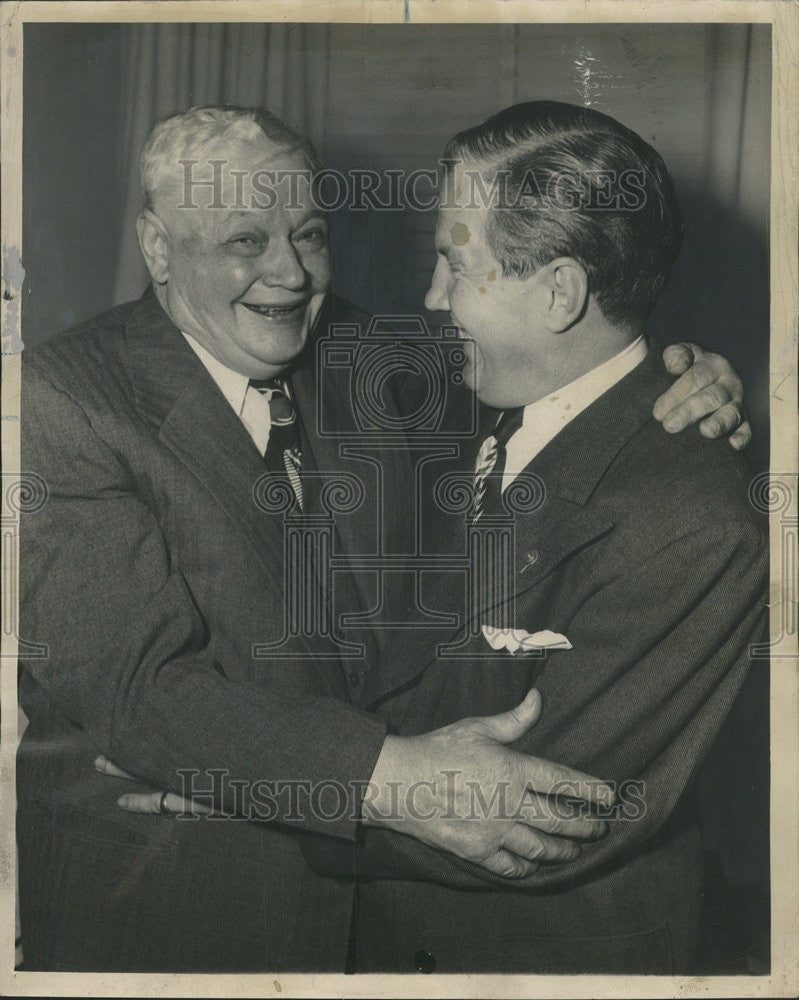 1948 Press Photo  James J. Barrett with son Edward J. Barrett of Illinois. - Historic Images