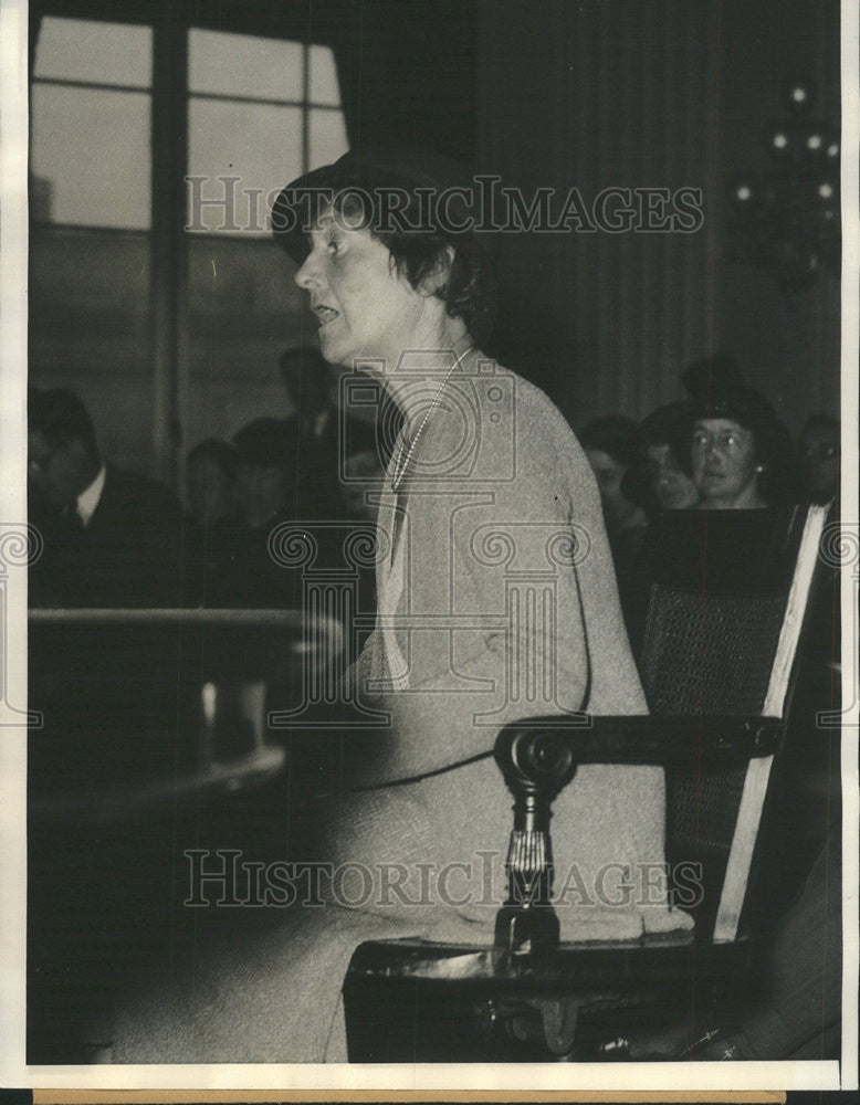 1974 Press Photo Alice Barrows Bureau Education Special House Committee Charge - Historic Images