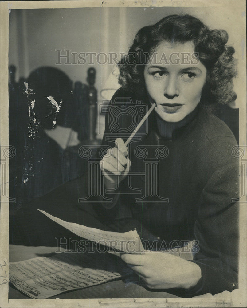 1946 Press Photo Joan Berry entertainer - Historic Images