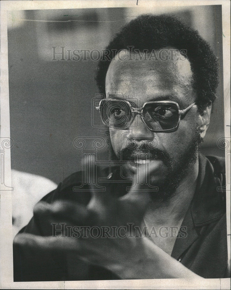 1975 Press Photo West Englewood Community Leader Willie Curtis - Historic Images