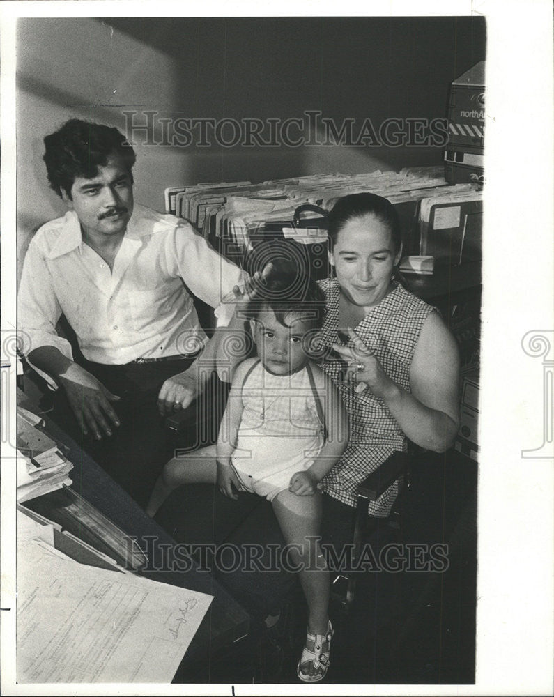 1977 Press Photo Juna Ayala Juna Josefina Norma Veronica - Historic Images