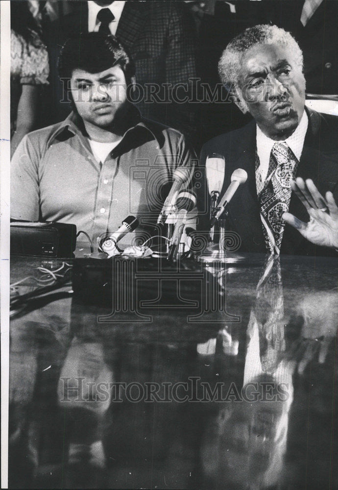 1972 Press Photo Felipe Ayala President Latin American Group Ralph Metcalfe - Historic Images