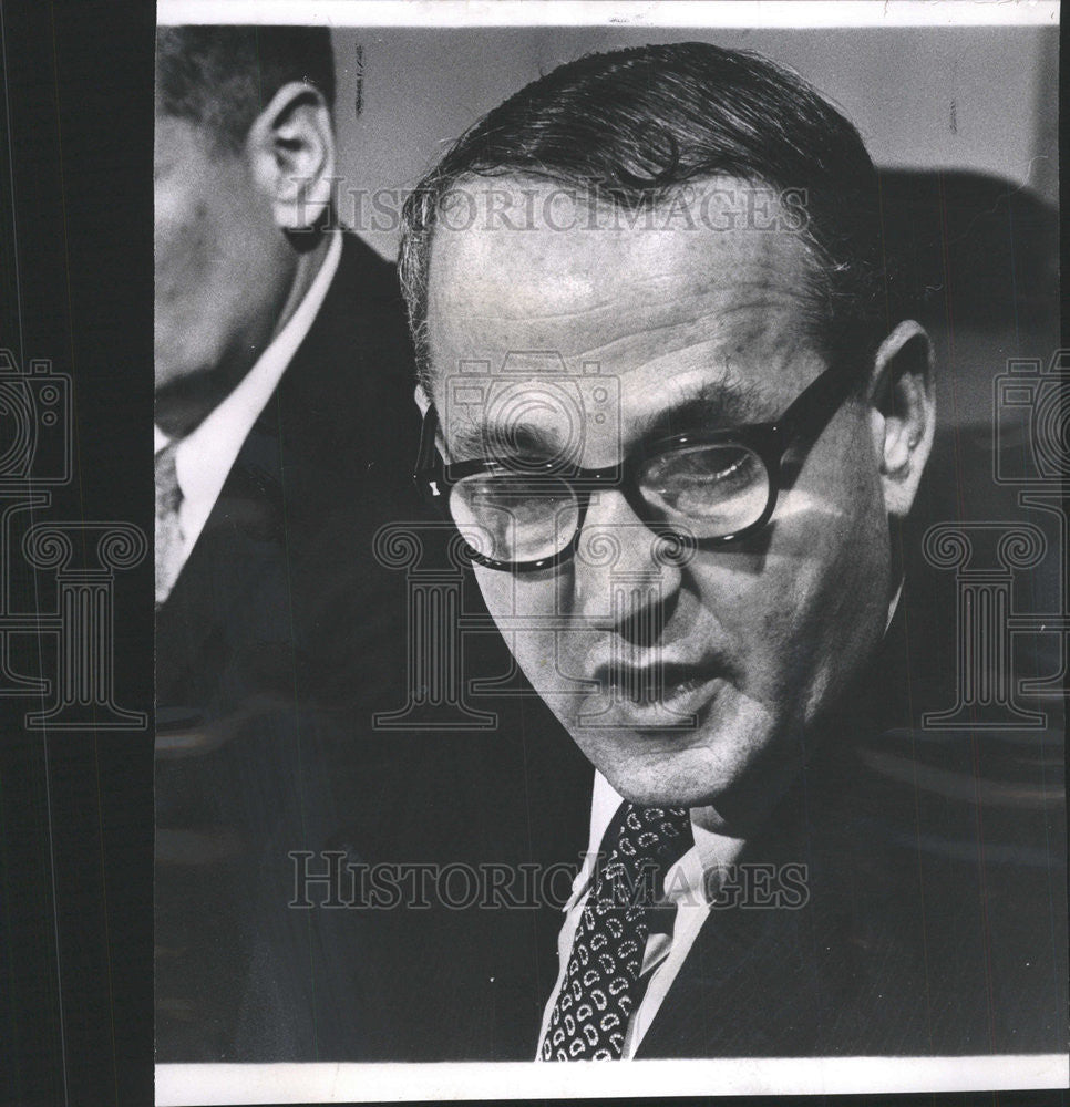 1967 Press Photo Irwin Askow Welfare Council Recommendation Public Policy - Historic Images