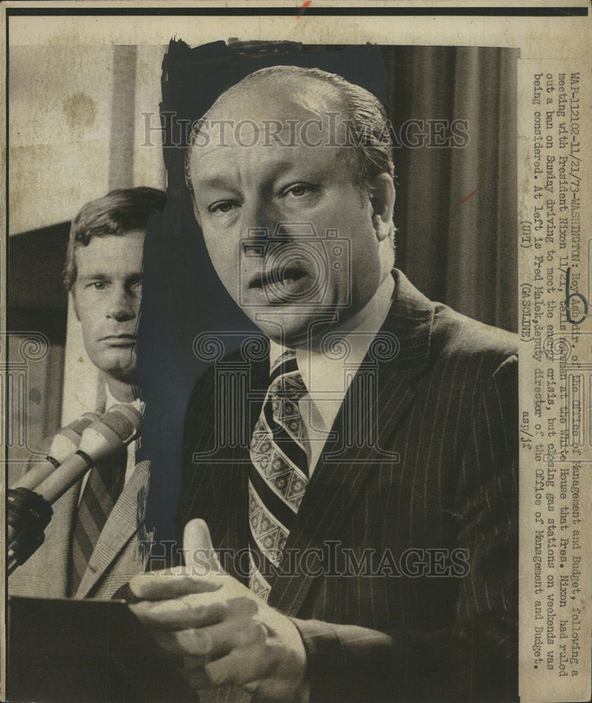 1973 Press Photo Roy Ash Director Office Management Budget Fred Malek Washington - Historic Images