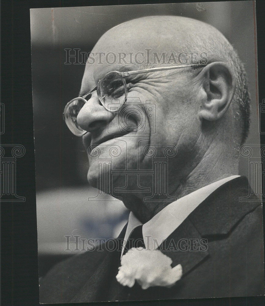 1966 Press Photo Chicago Senior Citizen Hall Fame City Council Chamber Ceremonie - Historic Images