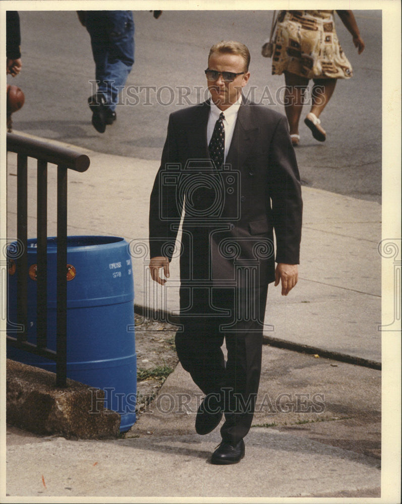 Press Photo Cook Country Attorney JackMalley Chicago Policeman Gregory Backer - Historic Images