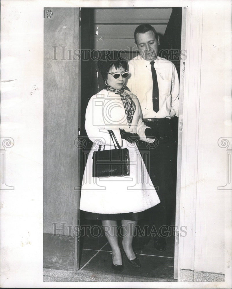 1963 Press Photo Frances Anderson Police Headquarters Alderman Benjamin - Historic Images