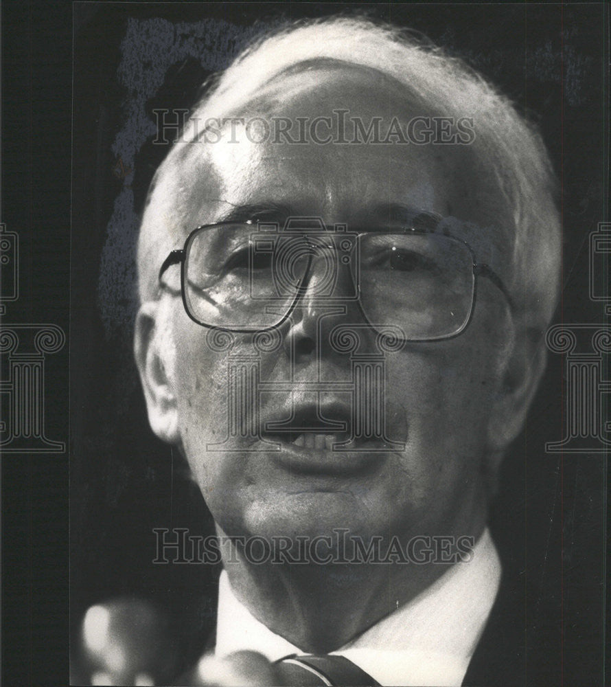 1988 Press Photo Terrel H. Bell, father of school reform - Historic Images