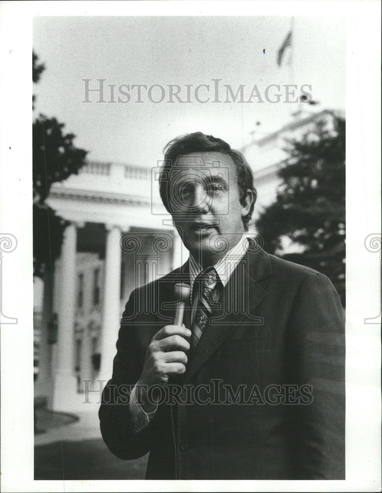 1975 Press Photo Steve Bell, White House Correspondent - Historic Images