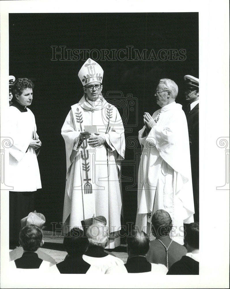 1982 Press Photo Joseph Bernardin, Holy Name Cathedral - Historic Images
