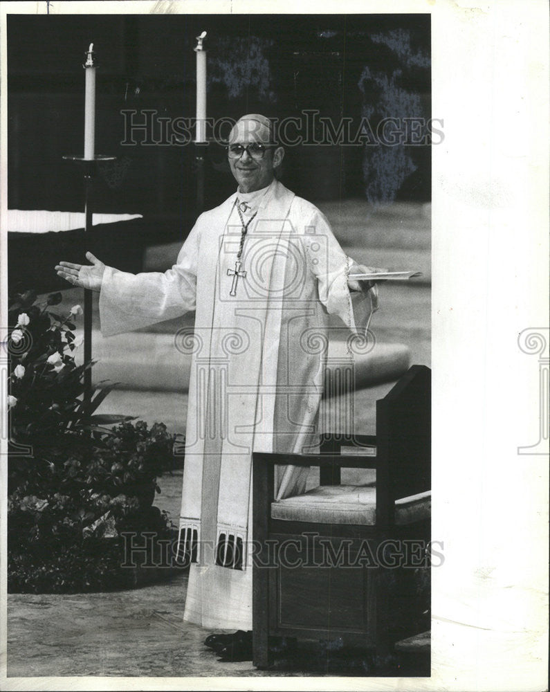 1982 Press Photo Archbishop Joseph Bernardin Installation Chicago - Historic Images