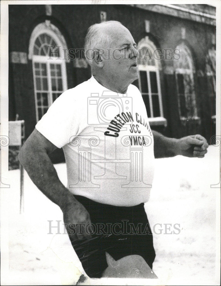 1968 Press Photo Dr Thomas Cureton Director Physical Fitness Laboratory Illinois - Historic Images