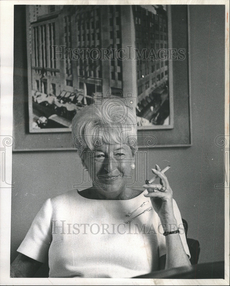 1970 Press Photo Mildred Custin (designer) - Historic Images