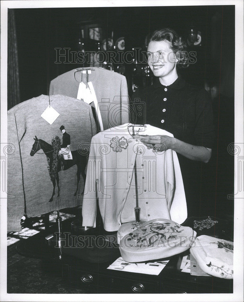 1961 Press Photo Mrs. William Cutler - Historic Images