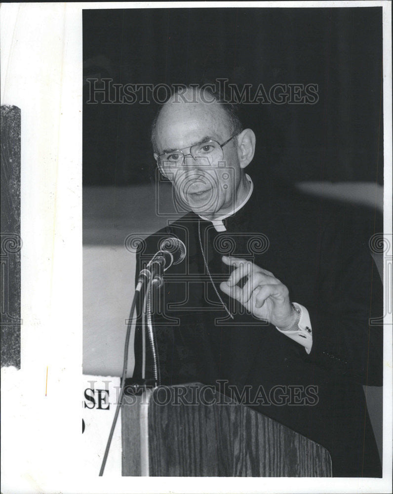 1992 Press Photo Cardinal Joseph Bernardin/Catholic/Chicago Illinois - Historic Images