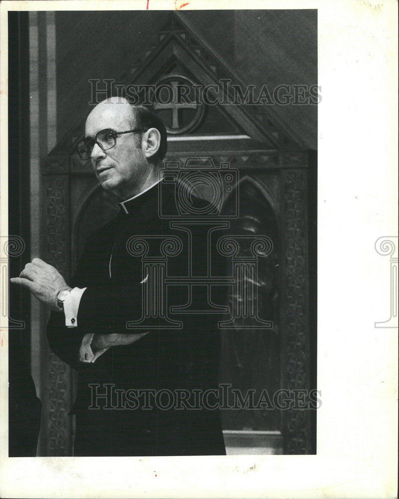 1982 Press Photo Archbishop Bernadin variety of poses. - Historic Images