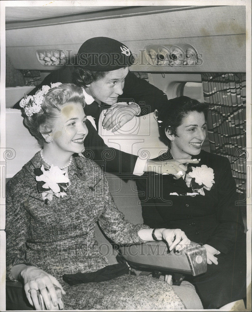 1958 Press Photo Midway Airport Brussels World Fair Lee Phillip Harriet Atlass - Historic Images