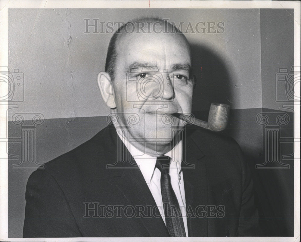 1968 Press Photo Philip Horwich, Tobacco Company Merchandise Manager - Historic Images
