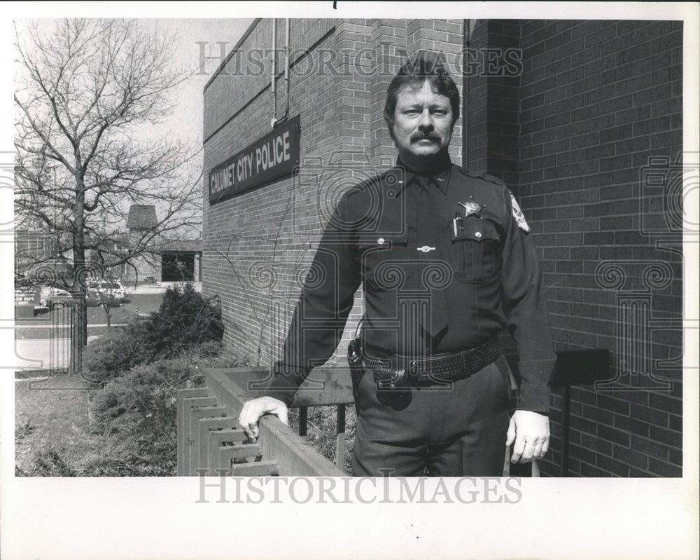 1989 Press Photo Police Officer James Horka Rejoining - Historic Images