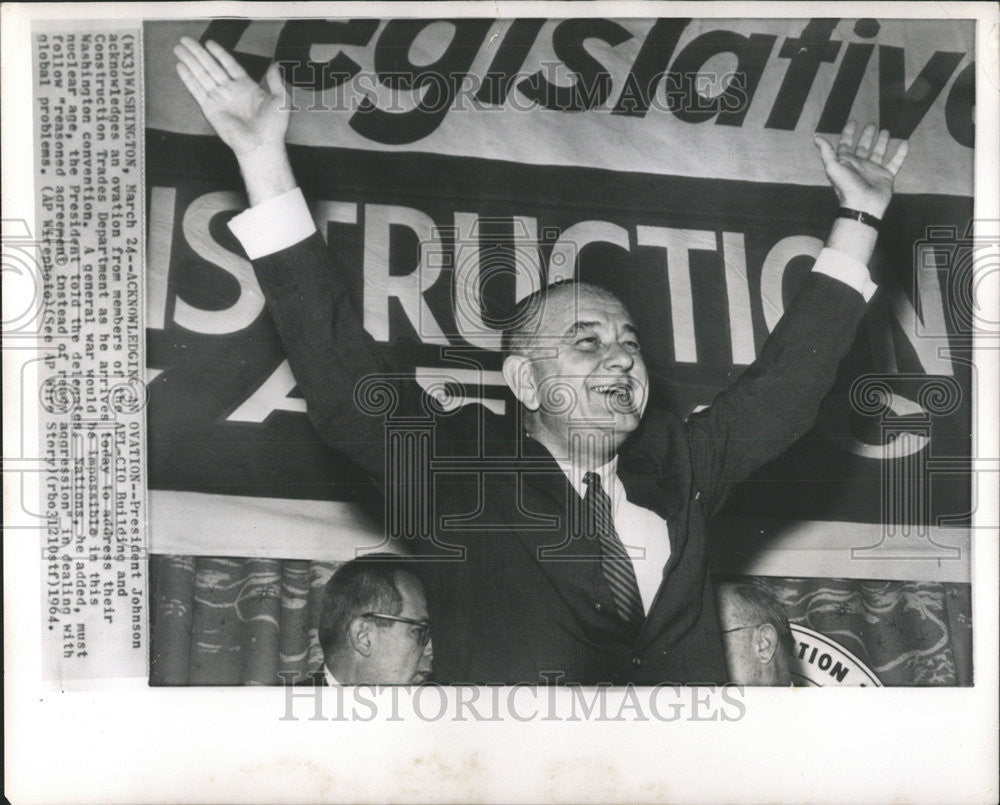 1964 Press Photo President Johnson AFL CIO building construction trade member - Historic Images