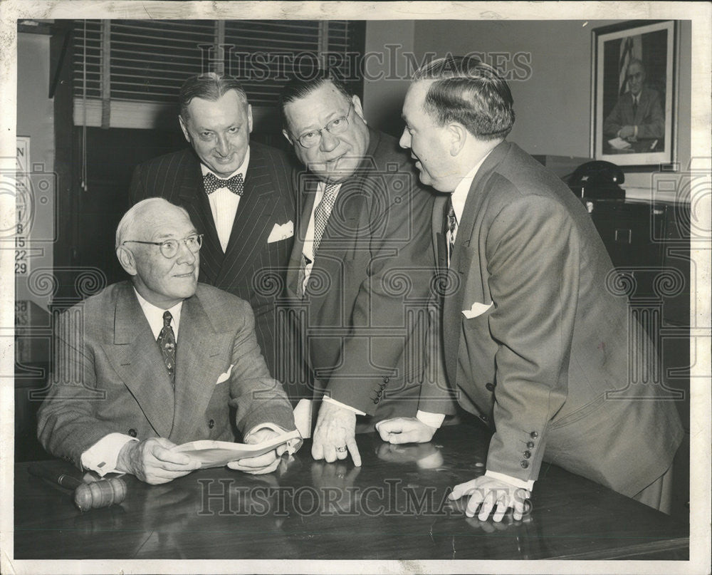 1952 Press Photo Democrat Chairman Of Executive Committee Al Horan - Historic Images