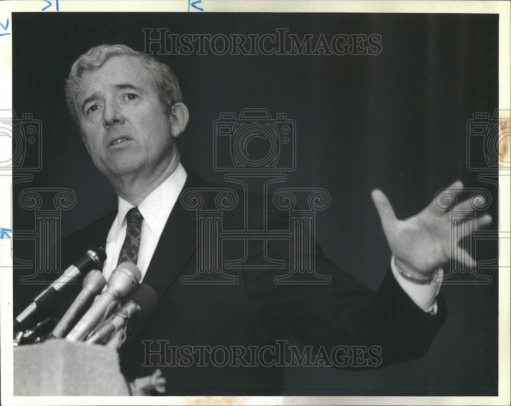 1987 Press Photo Thomas Haynes McCormick Center Hotel Chicago Board Realtors - Historic Images