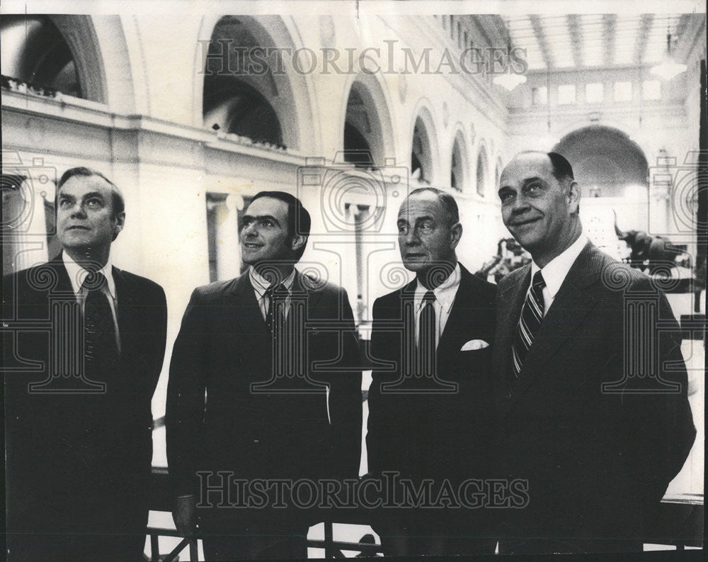 1975 Press Photo Field Museum Leland Webber Nicholas Galtizine Yarrington Bacon - Historic Images