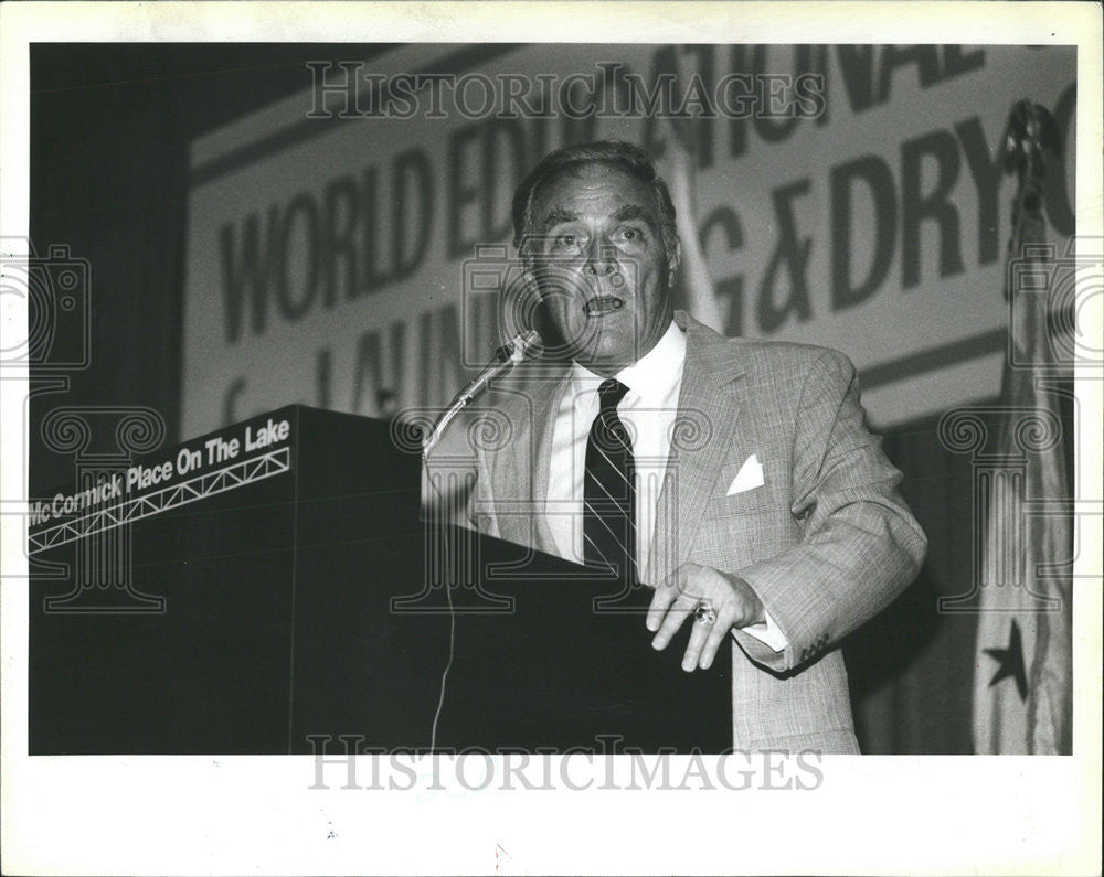 1983 Press Photo Alexander Haig Jr. Former Sec. of State address participants - Historic Images