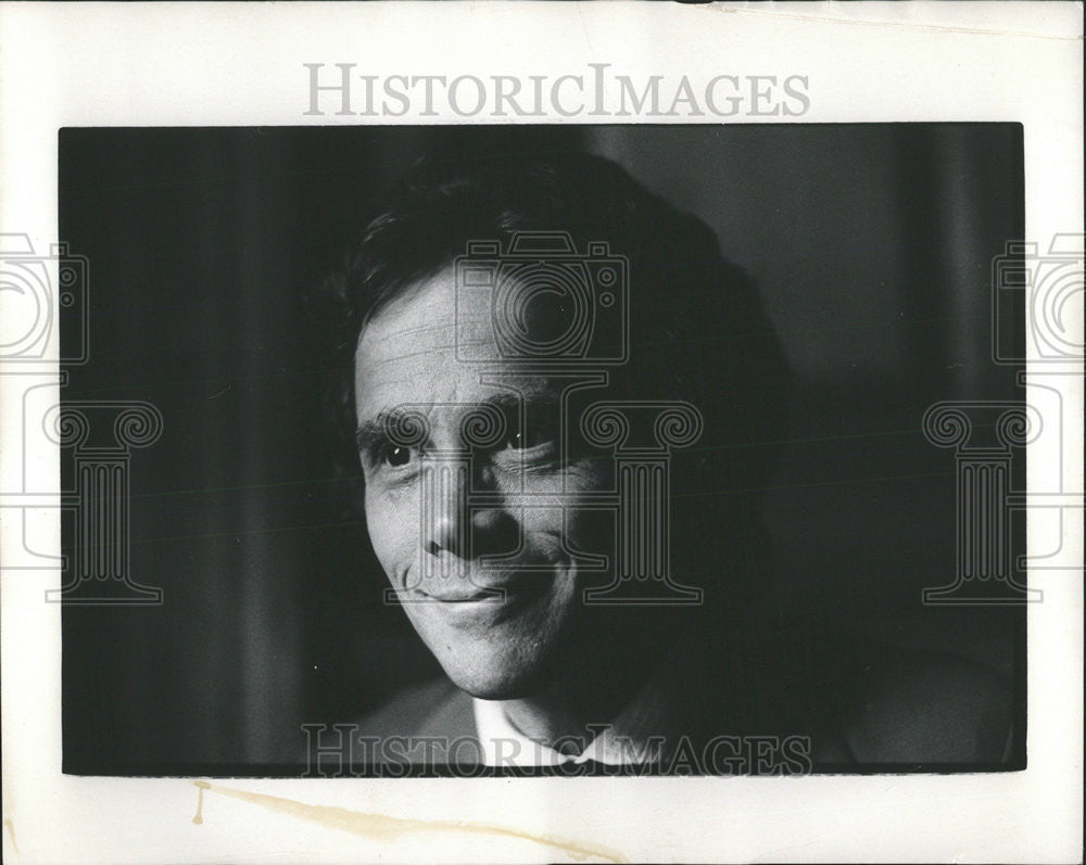 1972 Press Photo Joel Grey American stage screen star Kander Ebb musical Cabaret - Historic Images