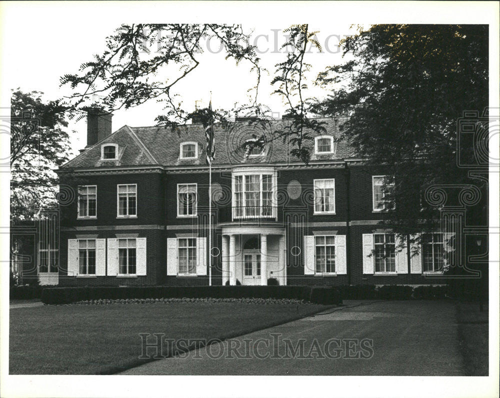 1986 Press Photo Illinois University President Mansion - Historic Images