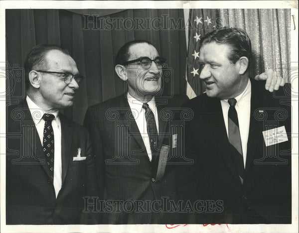 1964 Press Photo James Imbrie Jr William McSweeney Central National Ba ...