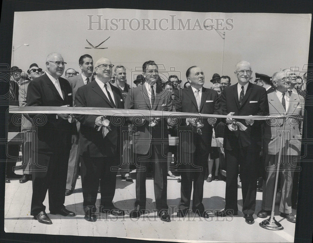 1961 Press Photo William Payes Gov Otto Kerner Mayor Richard Daley John Duffy - Historic Images