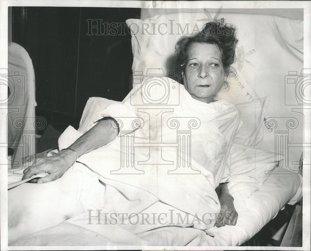 1958 Press Photo Irene Hennessey County Hospital - Historic Images