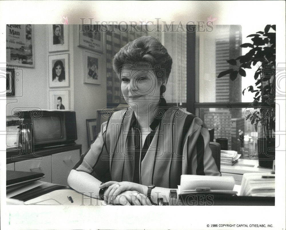 1987 Press Photo Mari Lyn Henry, Director Of Daytime Casting For ABC - Historic Images