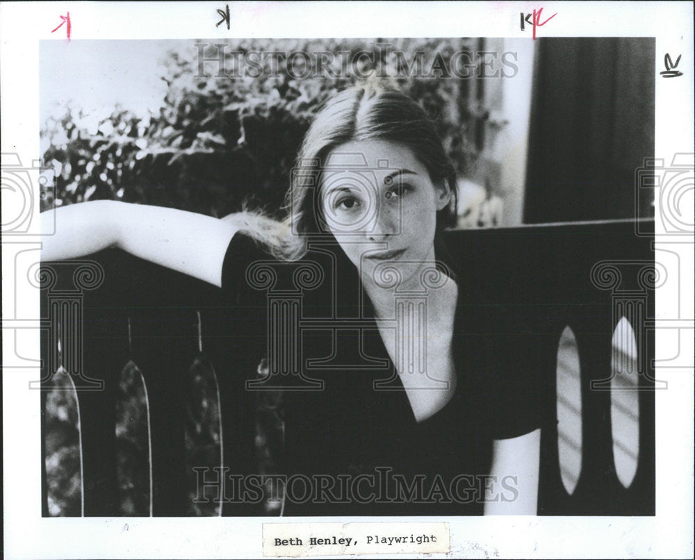 1990 Press Photo Beth Henley Playwright Actress - Historic Images