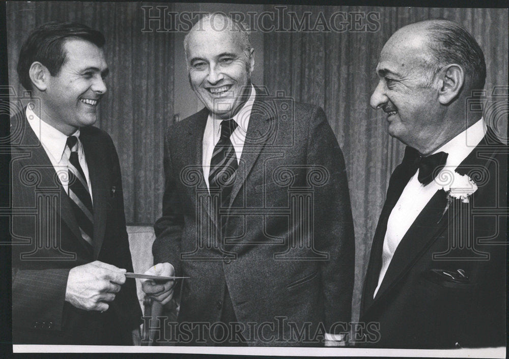 1970 Press Photo President Nixon office Dr Paul Gordon Sol Isenberg Leukemia Inc - Historic Images