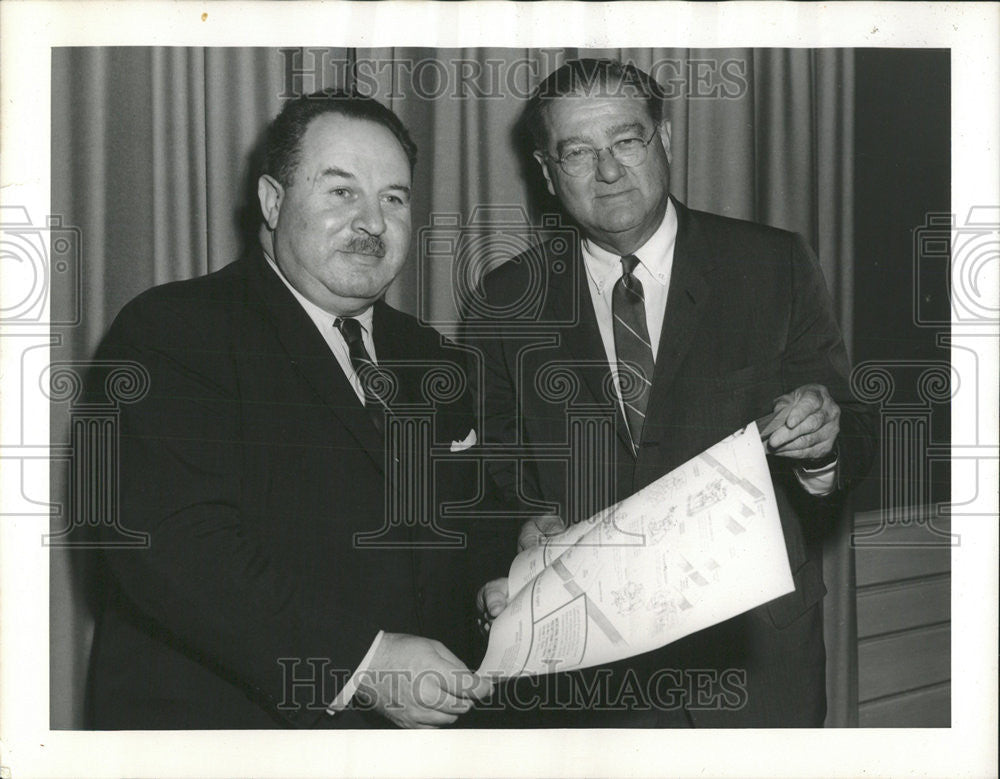 1963 Press Photo Dr. Robert Kark and Edward Jones - Historic Images