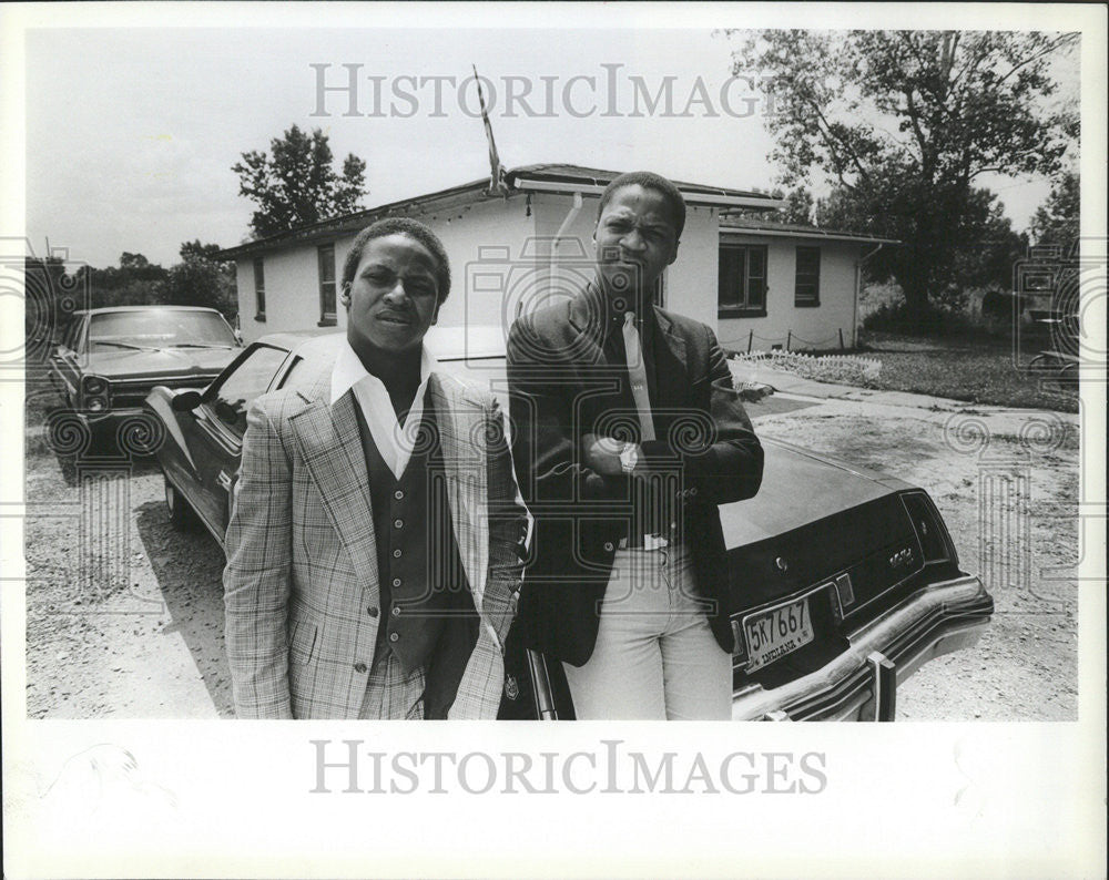 1982 Press Photo Larry Harper - Historic Images